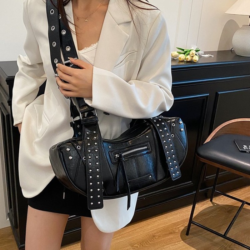 Must-Have Designer Tote Bag Fo - огляд і ціна Luxury Bags Must Have