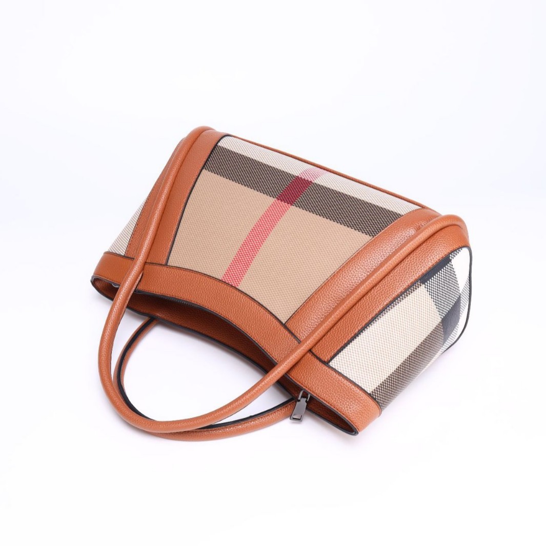 Luxury Must-Have Designer Diap - огляд і ціна Luxury Bags Must Have