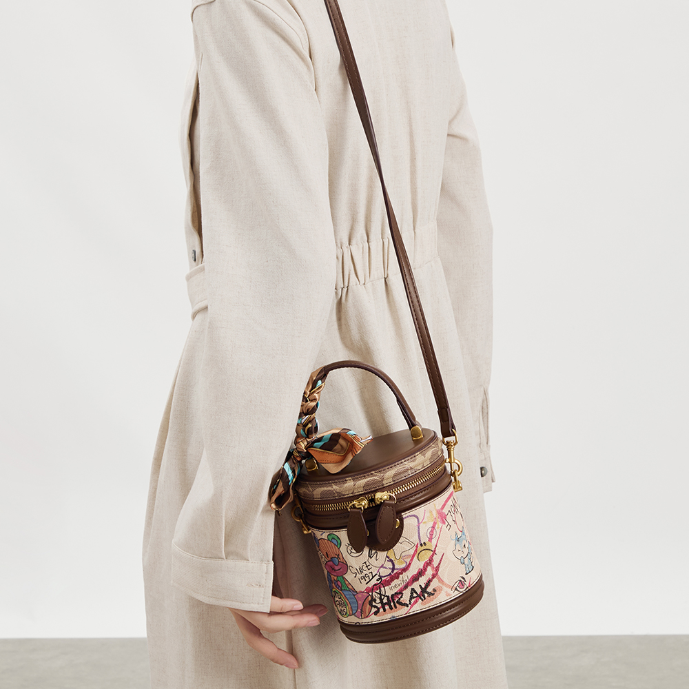Ladies' Handbag 2026 Four Seas - огляд і ціна Luxury Bags Must Have
