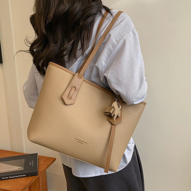 Trendy Must-Have Designer Diap - огляд і ціна Luxury Bags Must Have