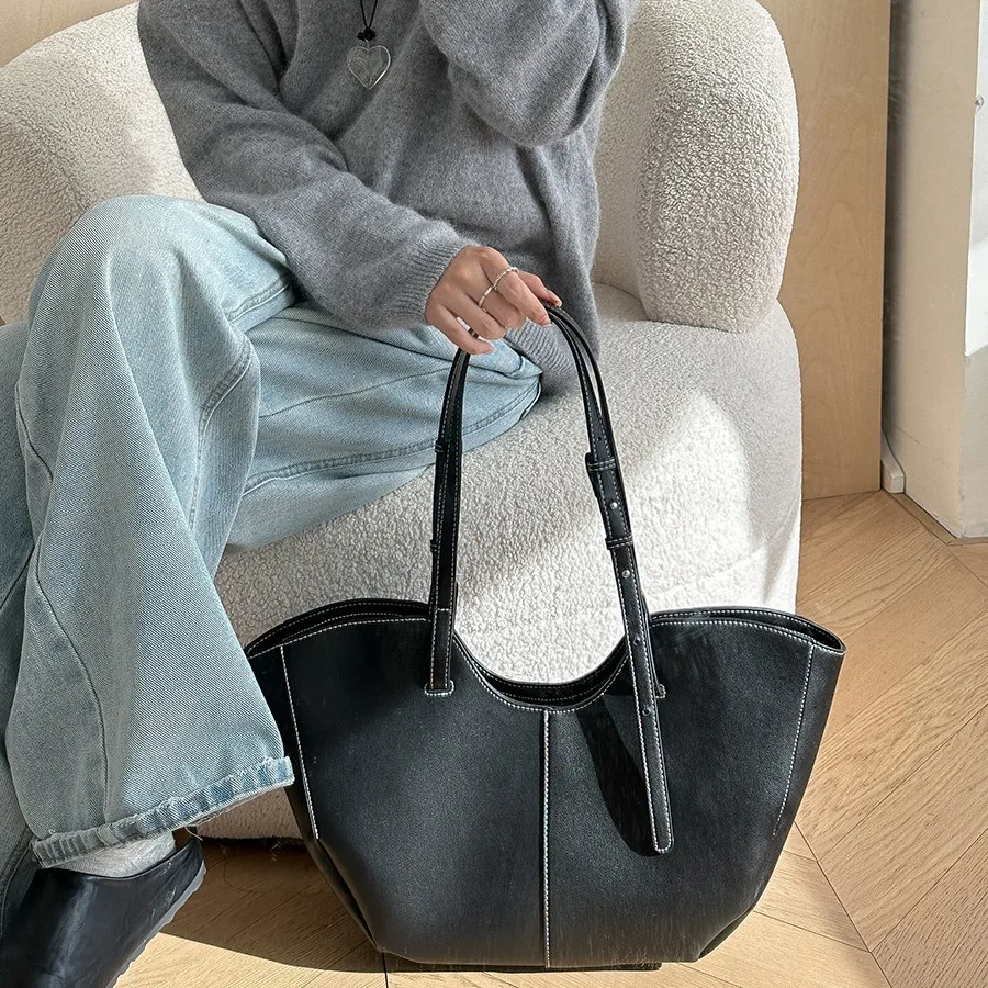 Vintage Women Handbag Large Ca - огляд і ціна Luxury Bags Collection