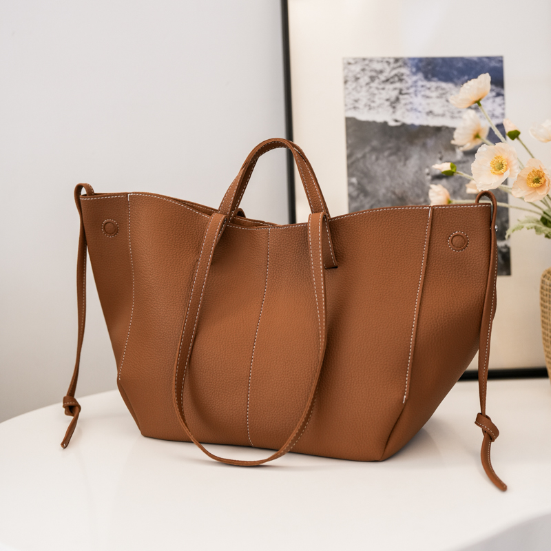 Large Capacity Leather Zipper  - огляд і ціна Luxury High Quality Bags