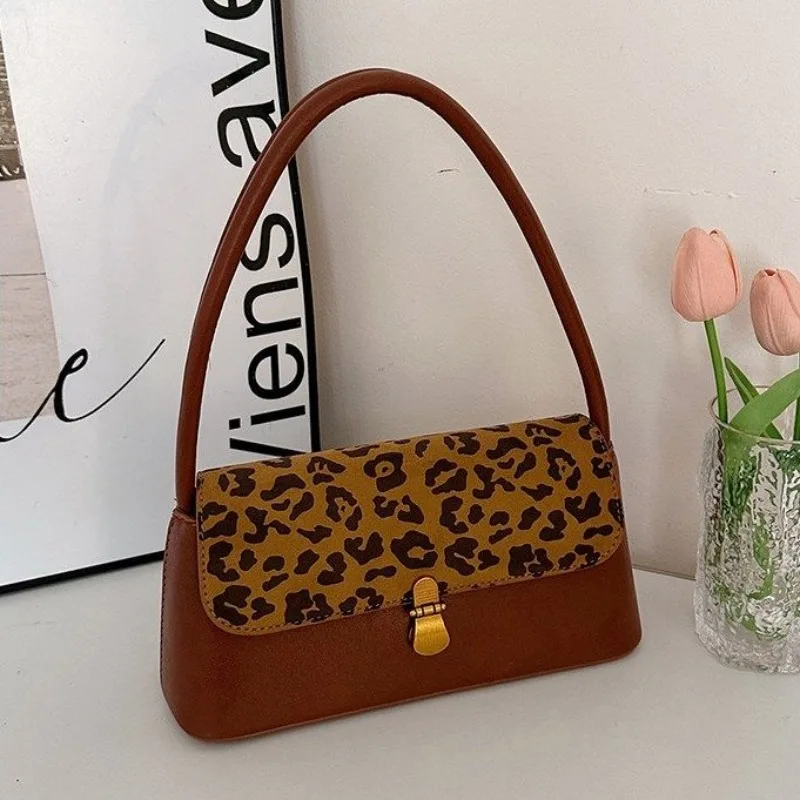 Elegant Parisian Designer Diap - огляд і ціна Luxury Bags Must Have