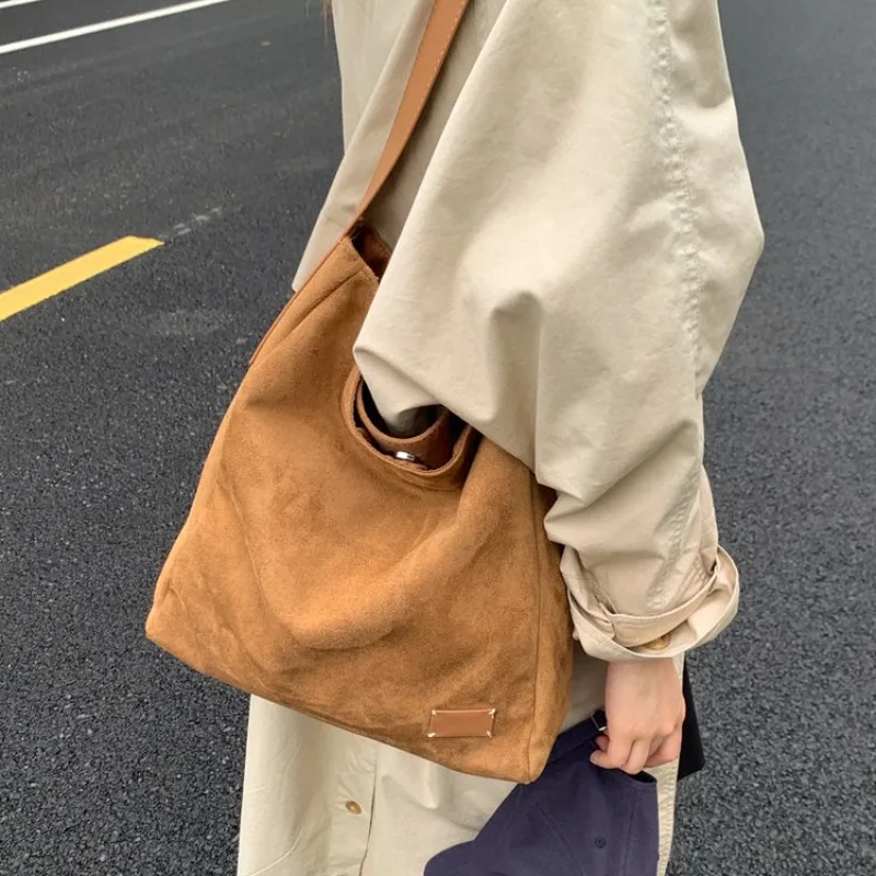 Luxury Must-Have Crossbody Des - огляд і ціна Luxury Bags Must Have